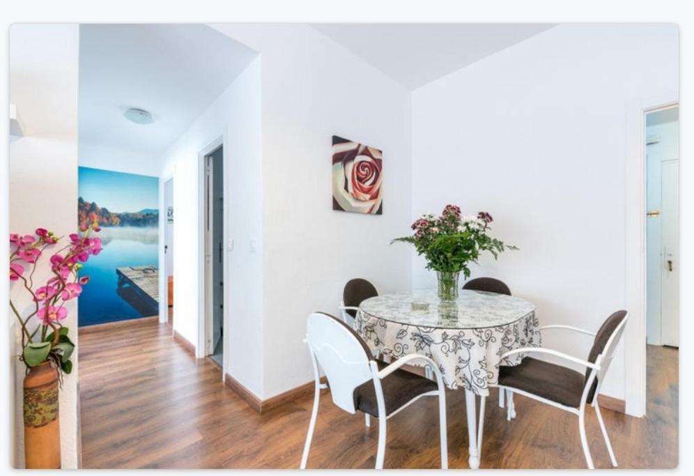 Casaflori Apartment Торемолинос Екстериор снимка